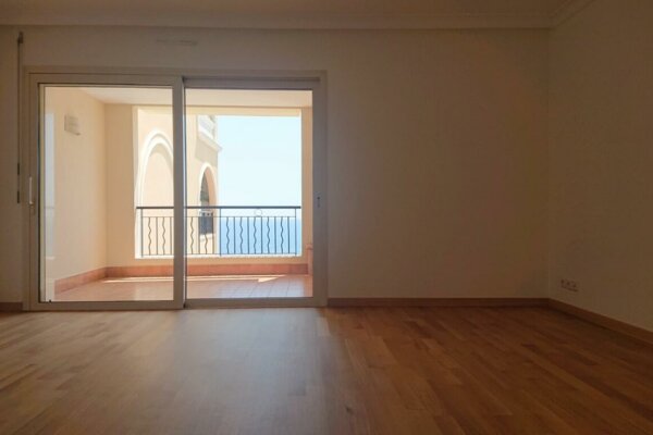 FONTVIEILLE MEMMO CENTER 5 ROOMS 716 sqm PRIVATE POOL